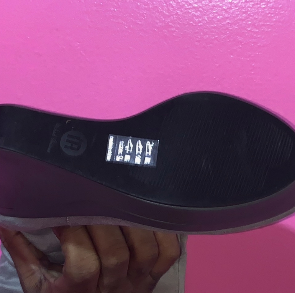 boots - Picture 3 of 4